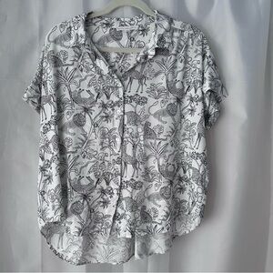Jane and Delancey XL Rayon Black and White Tropical Jungle Animal Print Blouse